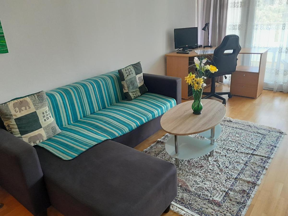 Serviced Apartment With Sunny Balcony Wien Eksteriør billede