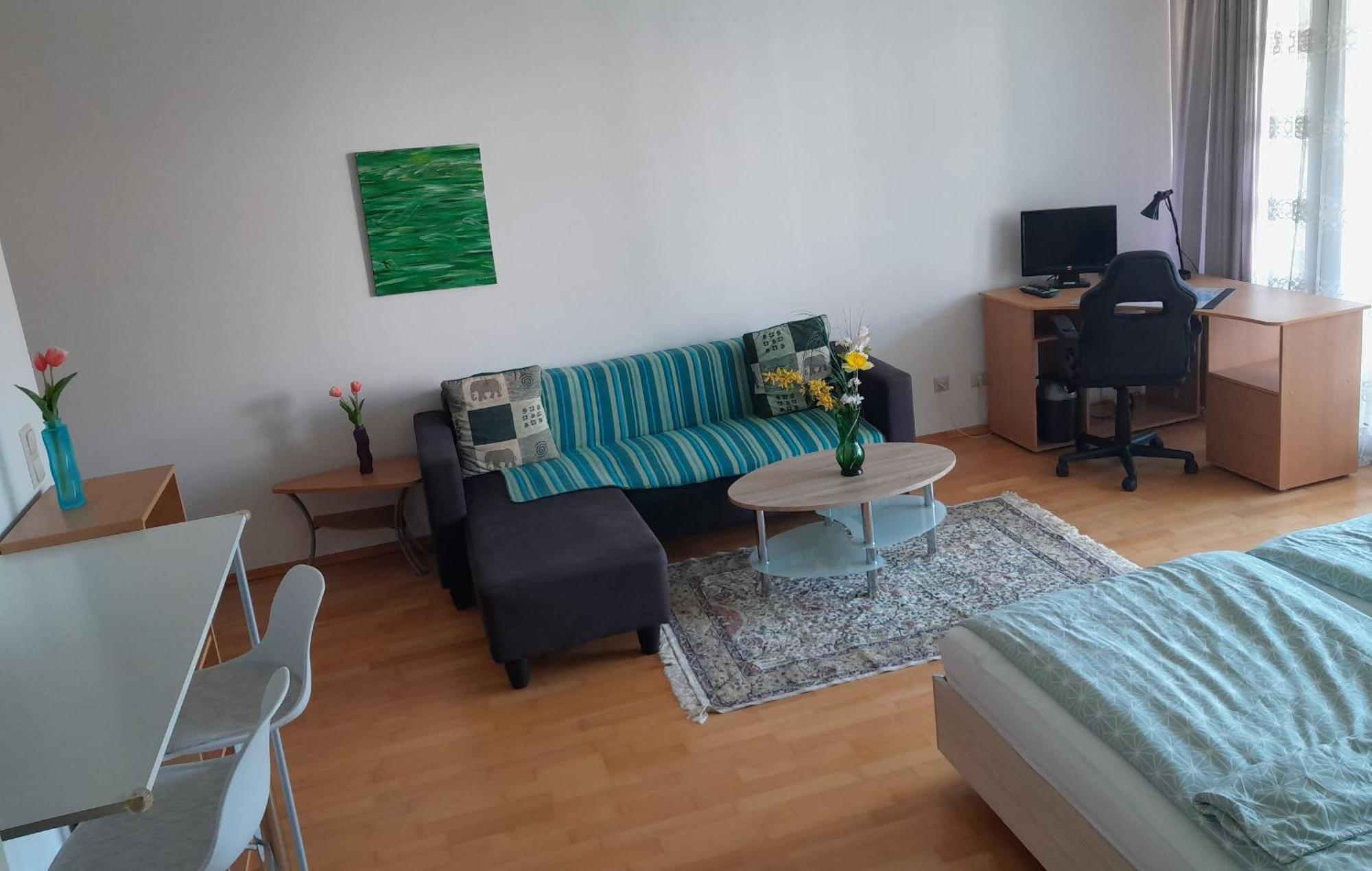 Serviced Apartment With Sunny Balcony Wien Eksteriør billede